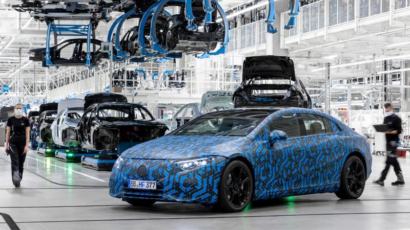 Mercedes EQS factory