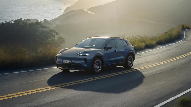 Porsche Cayenne S Electric