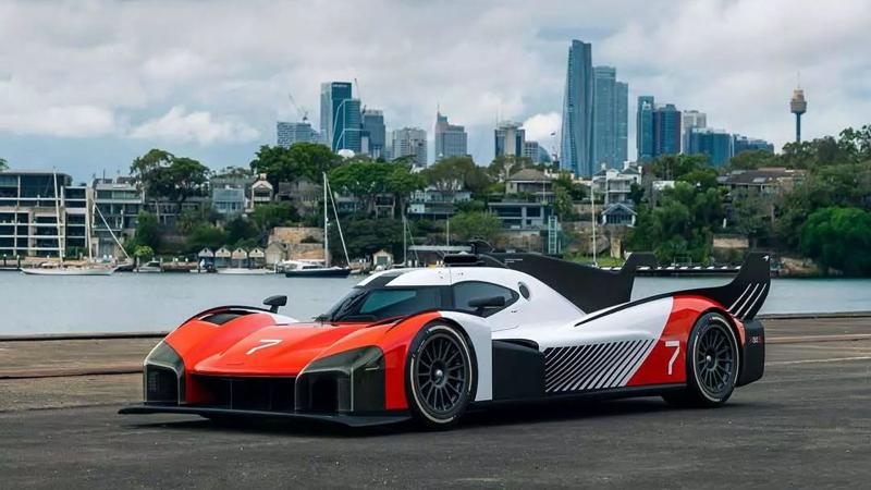 McLaren LeMans hypercar