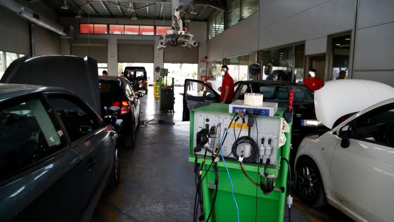 Έλεγχος οχημάτων σε ΚΤΕΟ