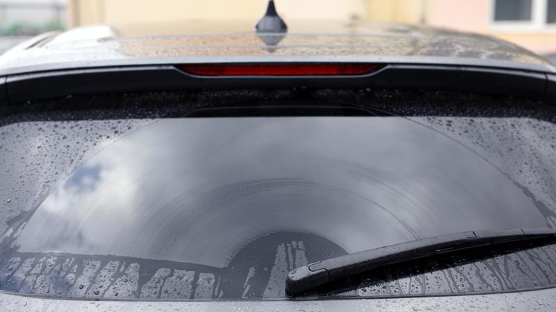 πίσω υαλοκαθαριστήρας