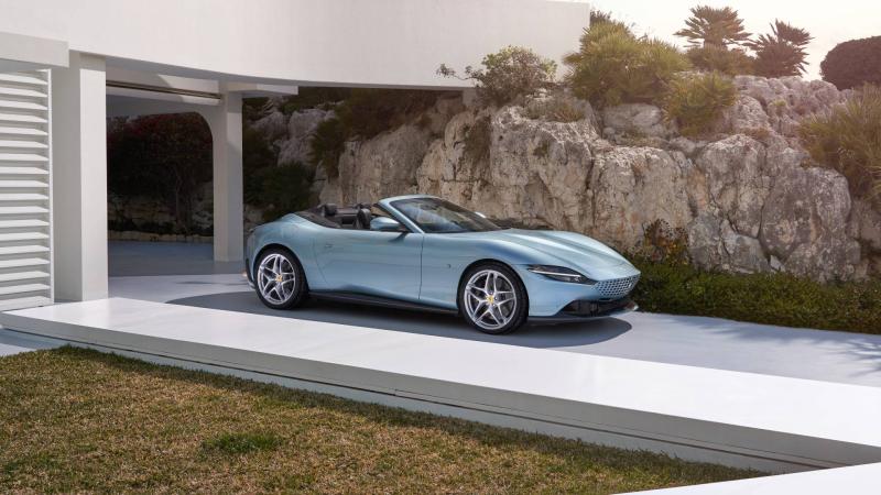 Ferrari_Roma_Spider_4