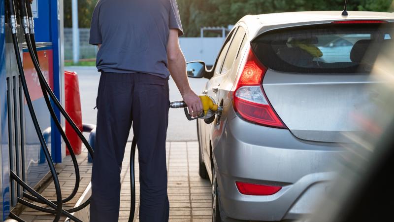 Ανεφοδιασμός καυσίμου