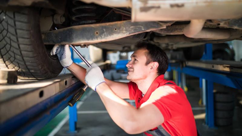 car mechanic