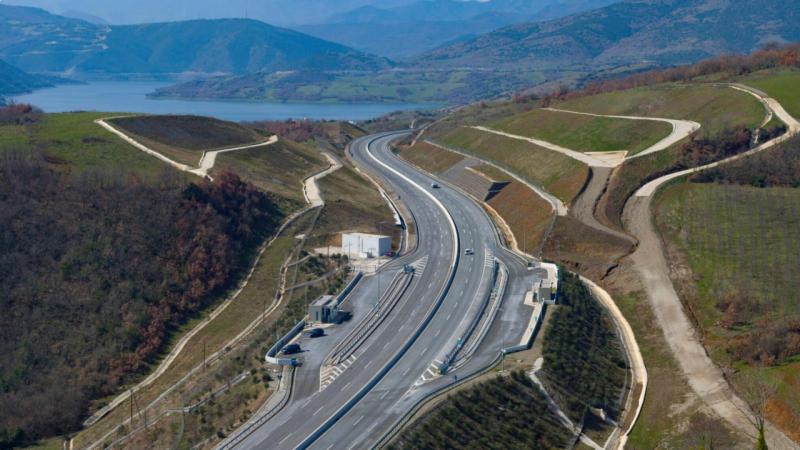 e65 aytokinitodromos