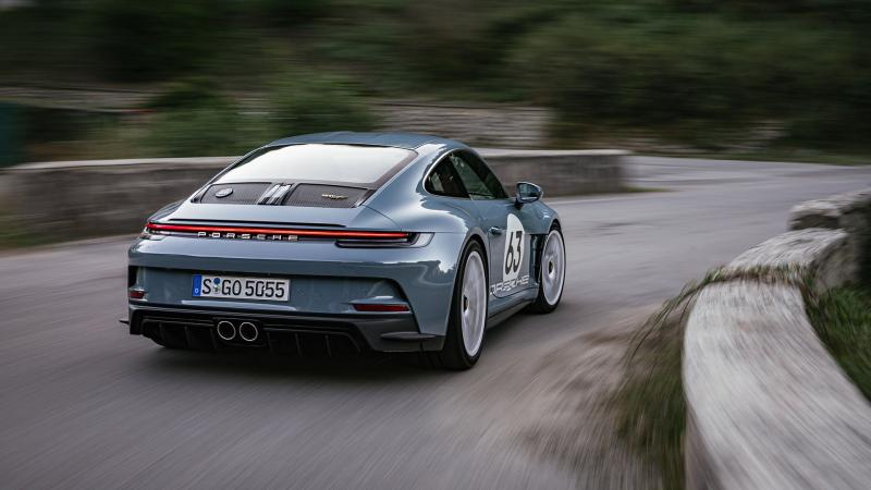 Porsche 911