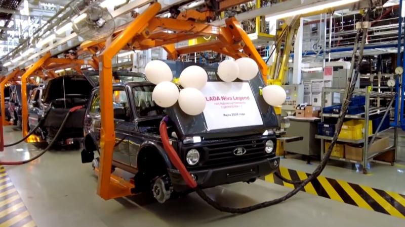 Lada Niva Legend