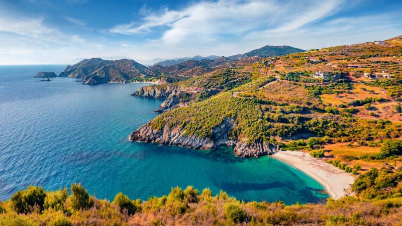 mageiras beach