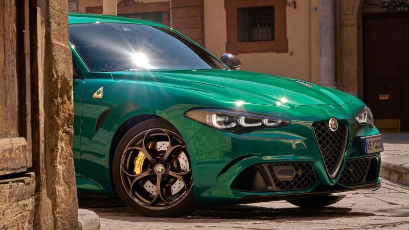 Alfa Romeo Giulia Quadrifoglio 100th Anniversary
