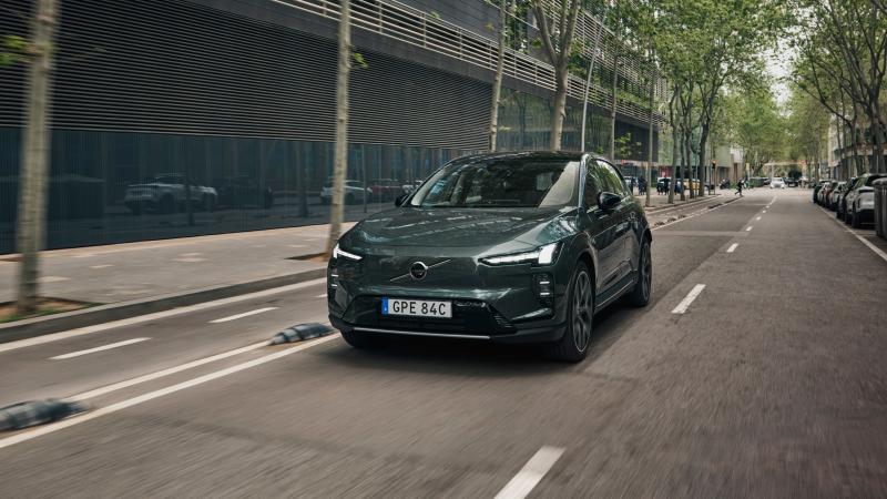 Volvo EX60