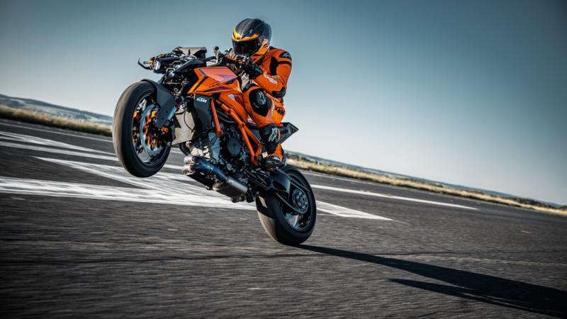 MY24 KTM 1390 SUPER DUKE