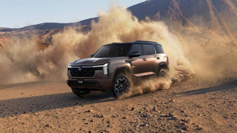 Mitsubishi Pajero mk5 3