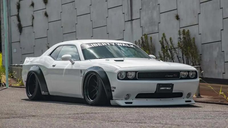 dodge challenger