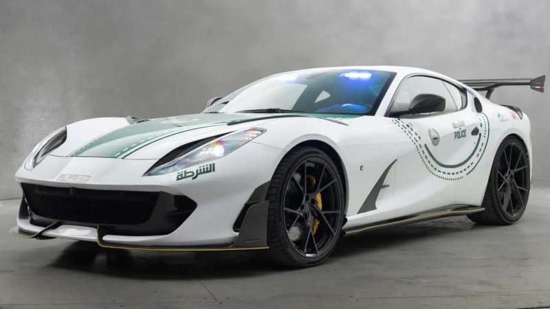 Ferrari 812