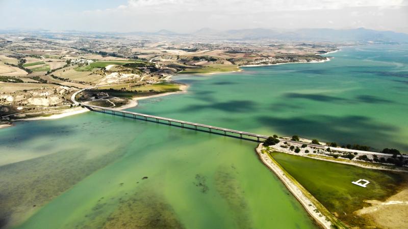 μία από τις μεγαλύτερες γέφυρες της Ελλάδας 