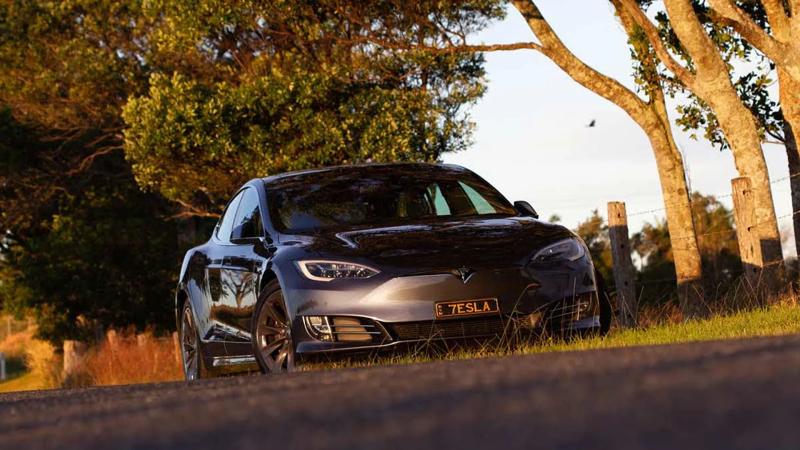 Tesla Model-S Australia