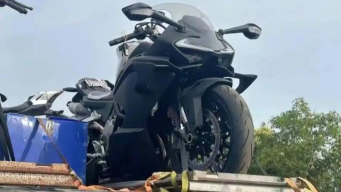 Cf750 R CFMOTO: Έρχεται η 750 SR-R με τετρακύλινδρο κινητήρα και εξελιγμένη ...