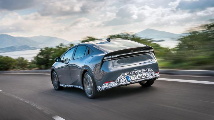 Prius Phev Racing Οδηγούμε στην Ελλάδα το νέο Toyota Prius PHEV | carandmotor.gr