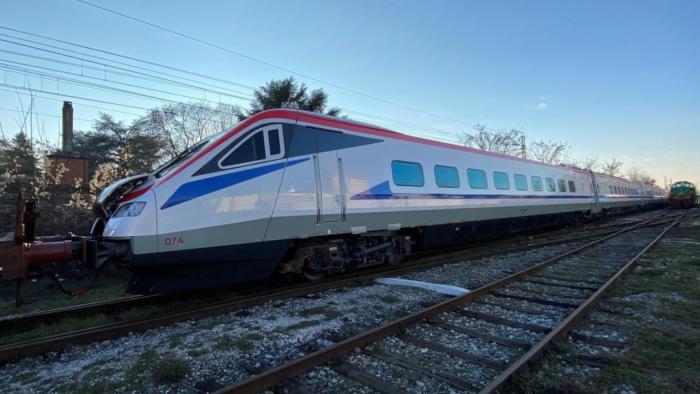 high-speed-train.jpg?itok=xgMQvQE3