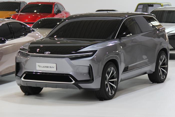 Τέσσερα νέα ηλεκτρικά Toyota που περιμένουμε μέχρι το 2026 | carandmotor.gr