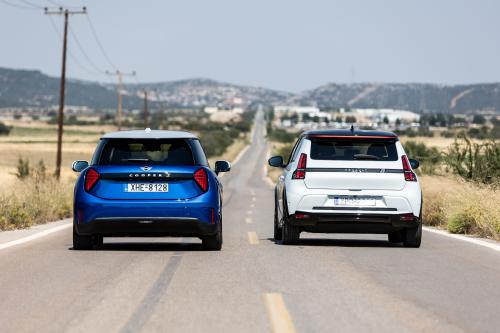 Renault 5 E-Tech Electric vs MINI Cooper SE