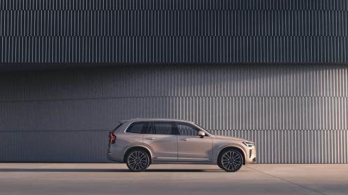 Volvo XC90 2025 2