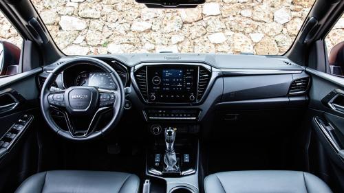 ISUZU D-MAX(4)