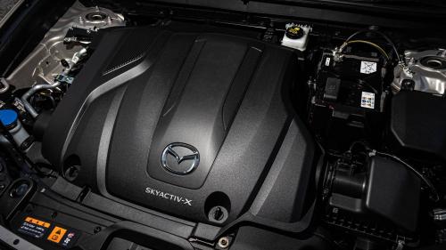 Mazda CX-30 e-SkyActiv X 1
