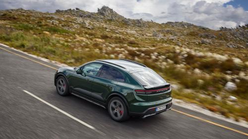 Porsche Macan EV