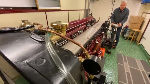 16 cylinder straight line engine
