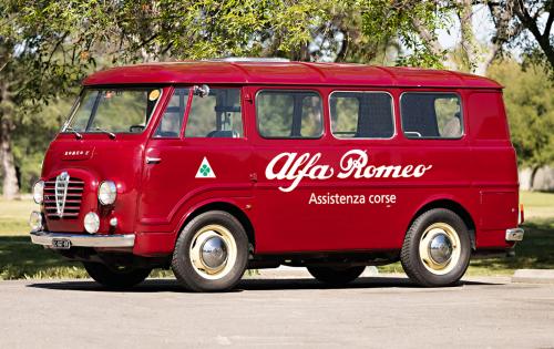 To minibus Alfa Romeo Autotutto του 1961