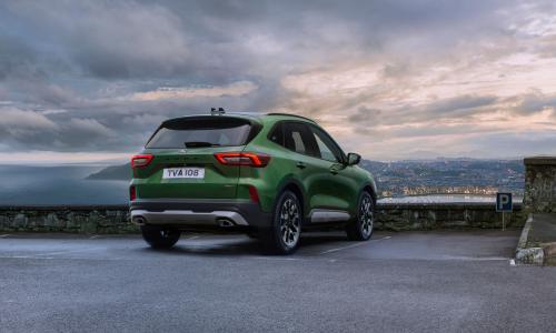 ford kuga plug in hybrid
