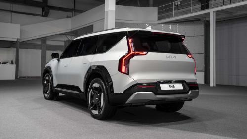 KIA EV9