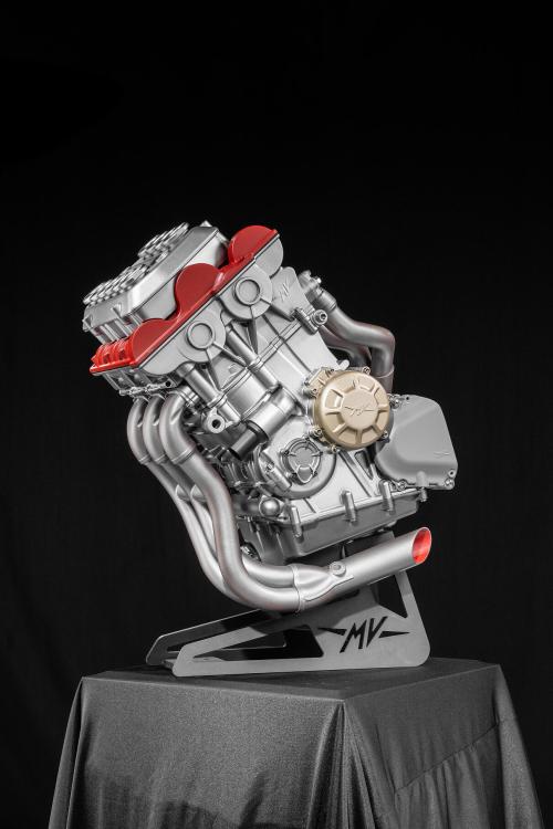 mv agusta five cylinder
