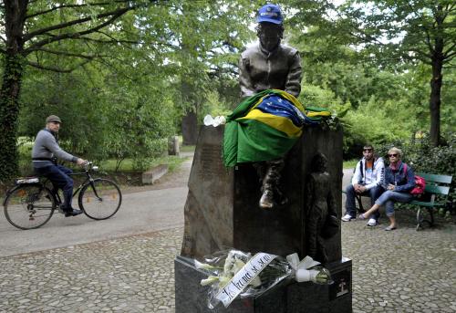 Το μνημείο του Senna στη στροφή Tamburello της Imola