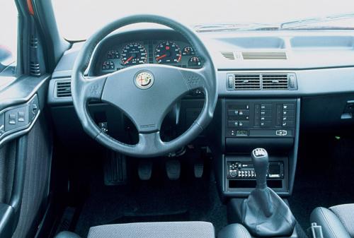 alfa romeo 155