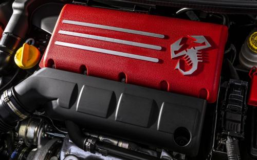 Abarth F595 Engine