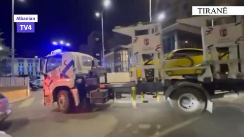 Albanian Porsche 911 3