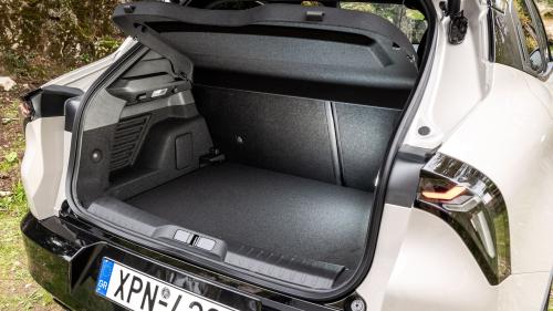 Alfa Romeo Junior Q4 2025 19