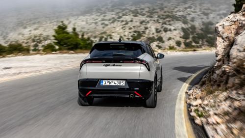 Alfa Romeo Junior Q4 2025 5