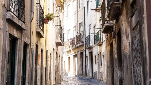 Alfama Lisbon 2
