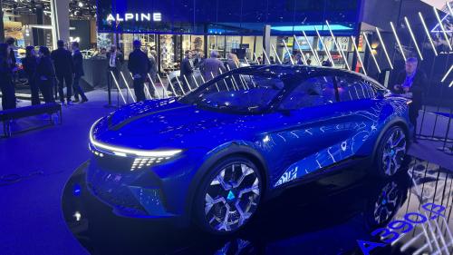 Alpine A390