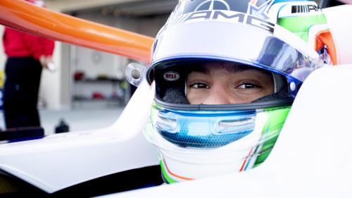 O Andrea Kimi Antonelli στο κόκπιτ της F2 της ομάδας Prema