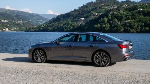 Audi A6 Sedan 2
