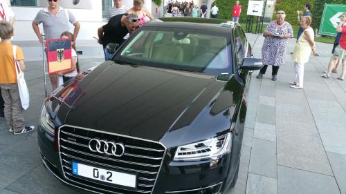 Audi A8 L