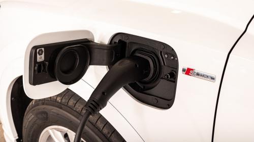 Audi Q3 45 TFSI e 11