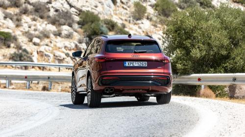 Audi Q5 2.0 TDI MHEV Plus quattro 5