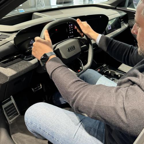 Audi Q6 1