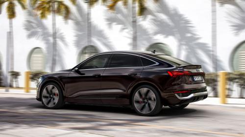Audi Q8 e-tron 2023 3