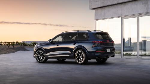 Audi Q9